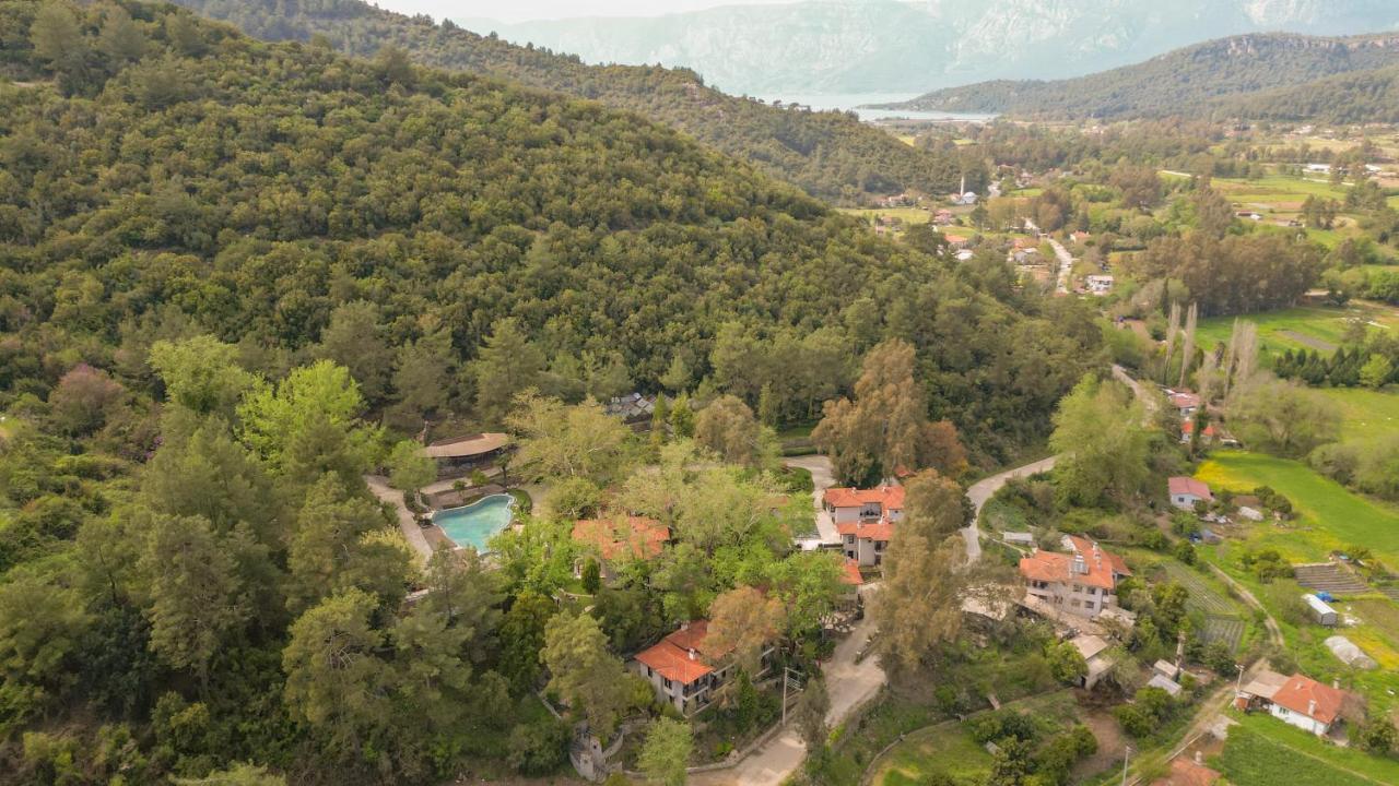 Nuup Hotel 马尔马里斯 外观 照片
